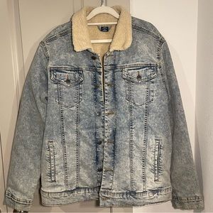 Sherpa Denim Jacket Size Large